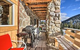 Sasquatch Inn Retreat Near Fishing And Hunting!